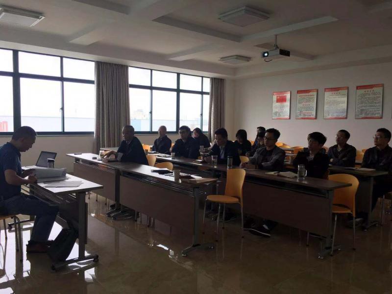 “以法律為準(zhǔn)繩，以事實(shí)為依據(jù)”